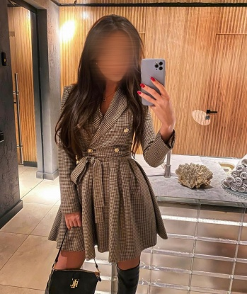 Проститутка Поля